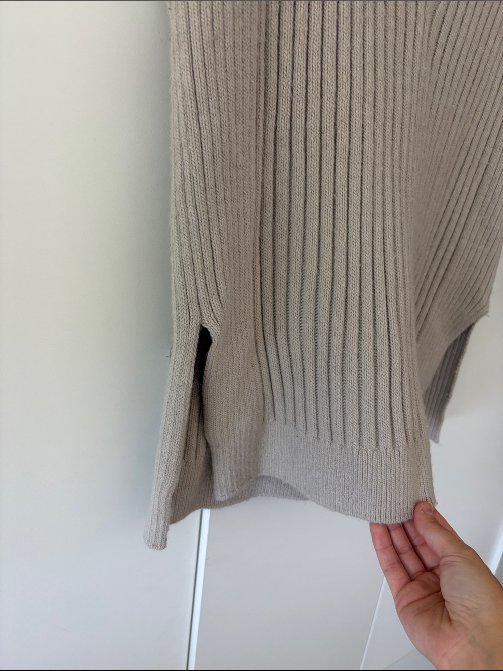 Ribbed V-Neck Oversized SweaterVest in Taupe - Picture 4 of 7